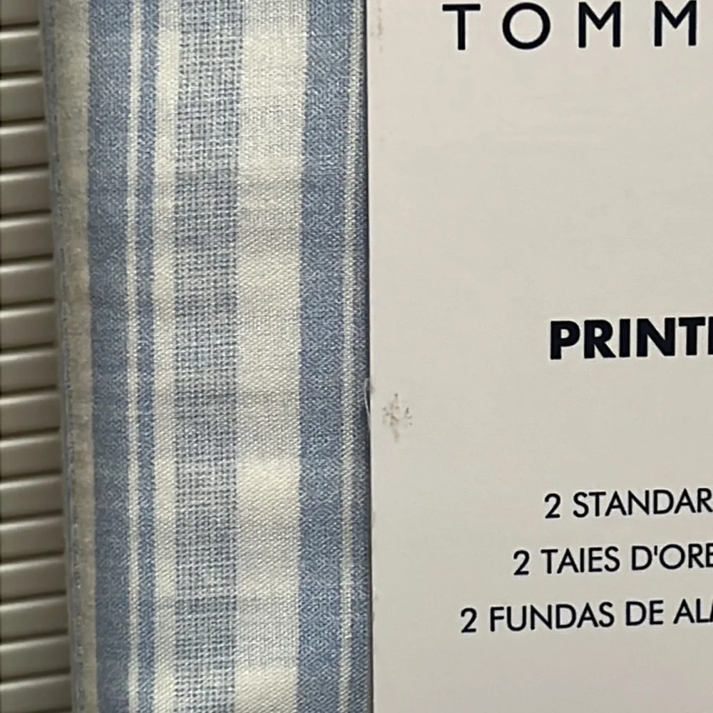 TOMMY HILFIGER Printed Pillowcase.